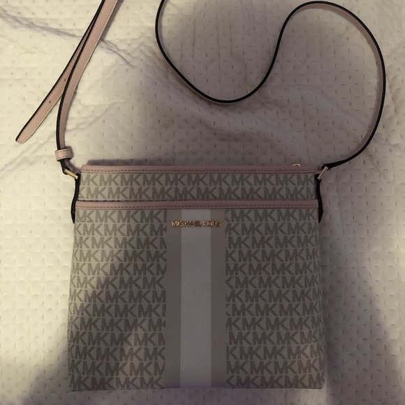 BNWT MICHAEL KORS BEDFORD SMALL NS CROSSBODY - Picture 1 of 4